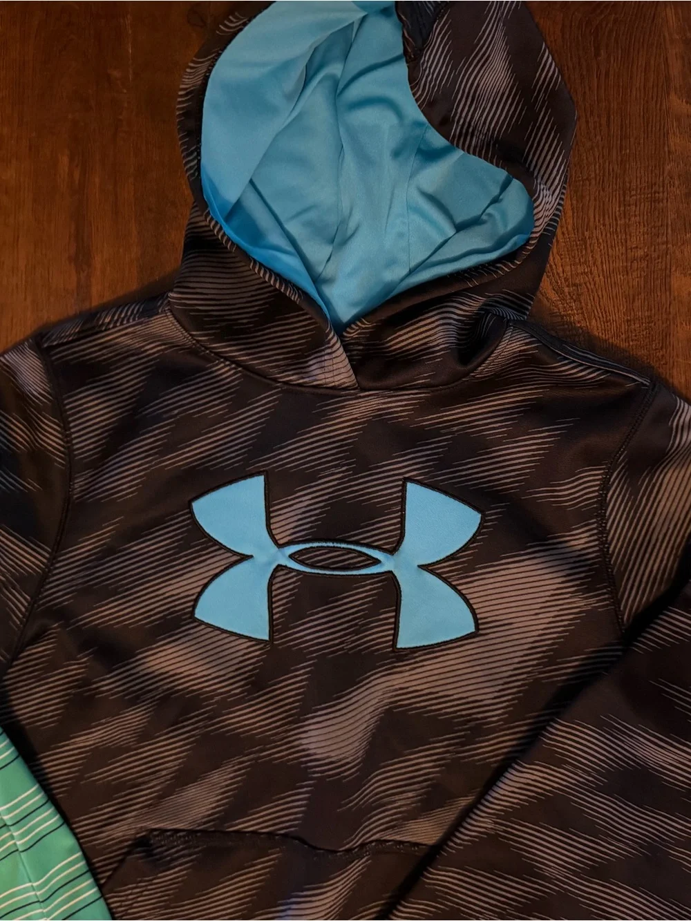 Under Armour Combo boys polo and hoodie